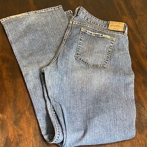 Women’s Levi’s SF jeans